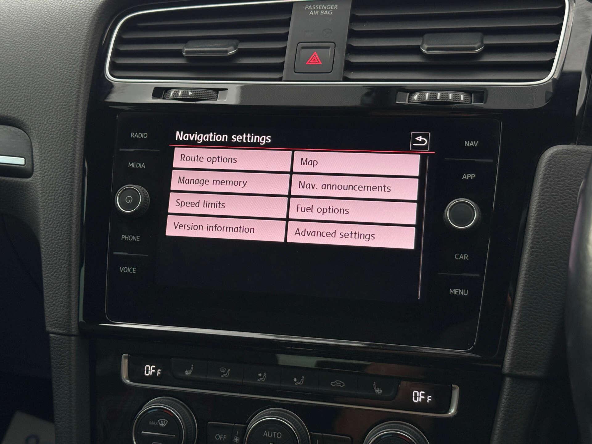 Volkswagen Golf view 71