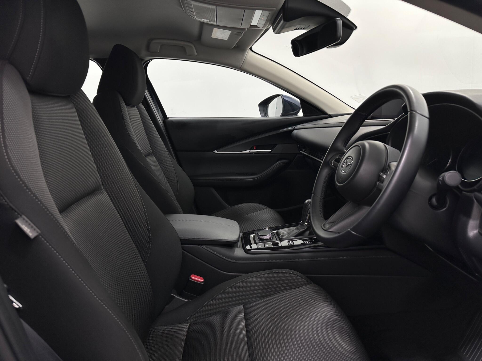 Mazda E-Skyactiv view 32