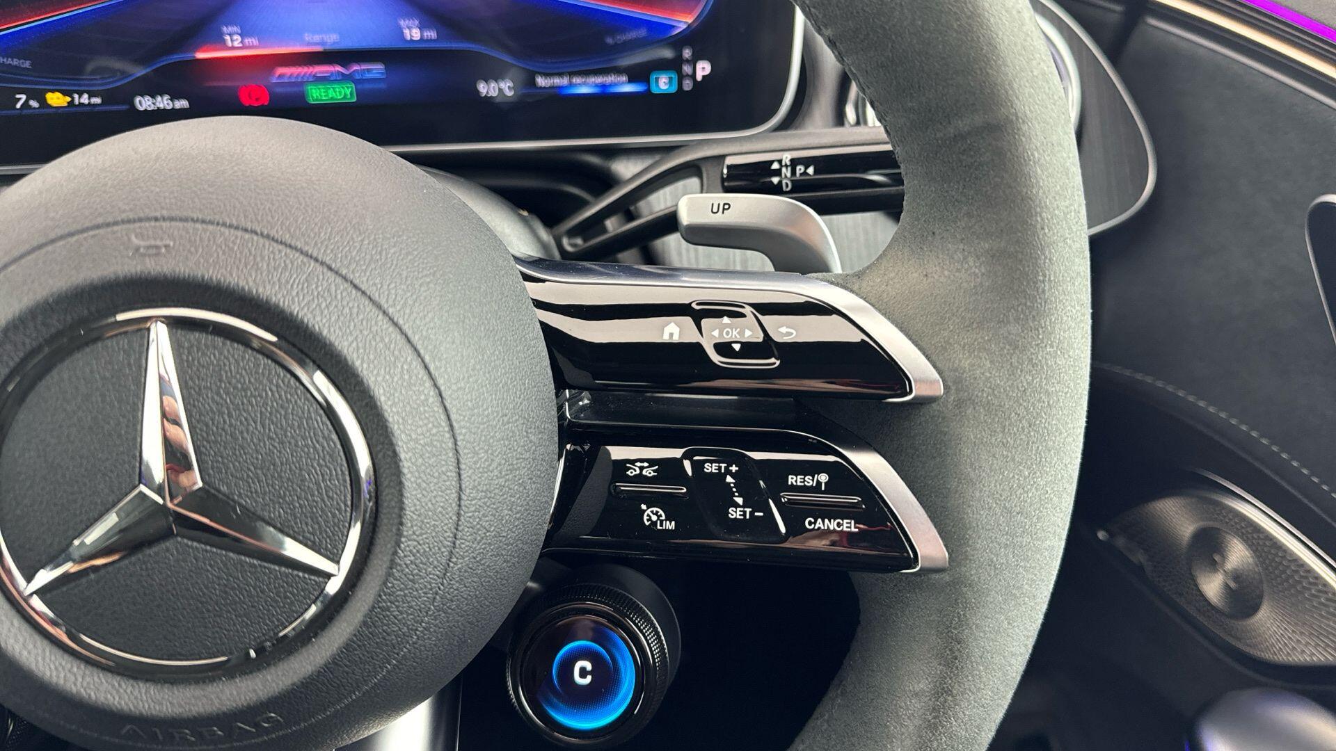 Mercedes-Benz EQE view 12