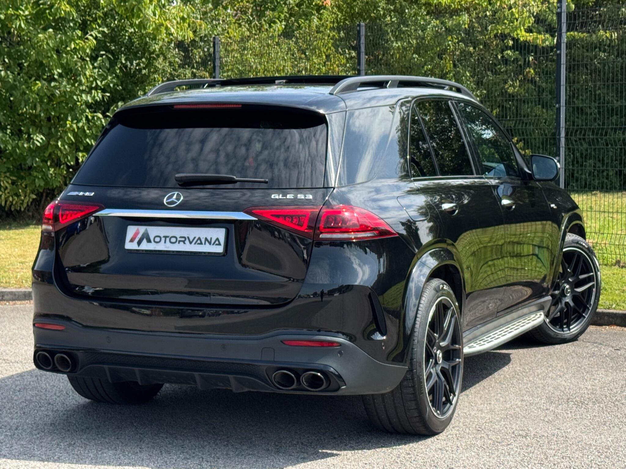 Mercedes-Benz Gle view 14