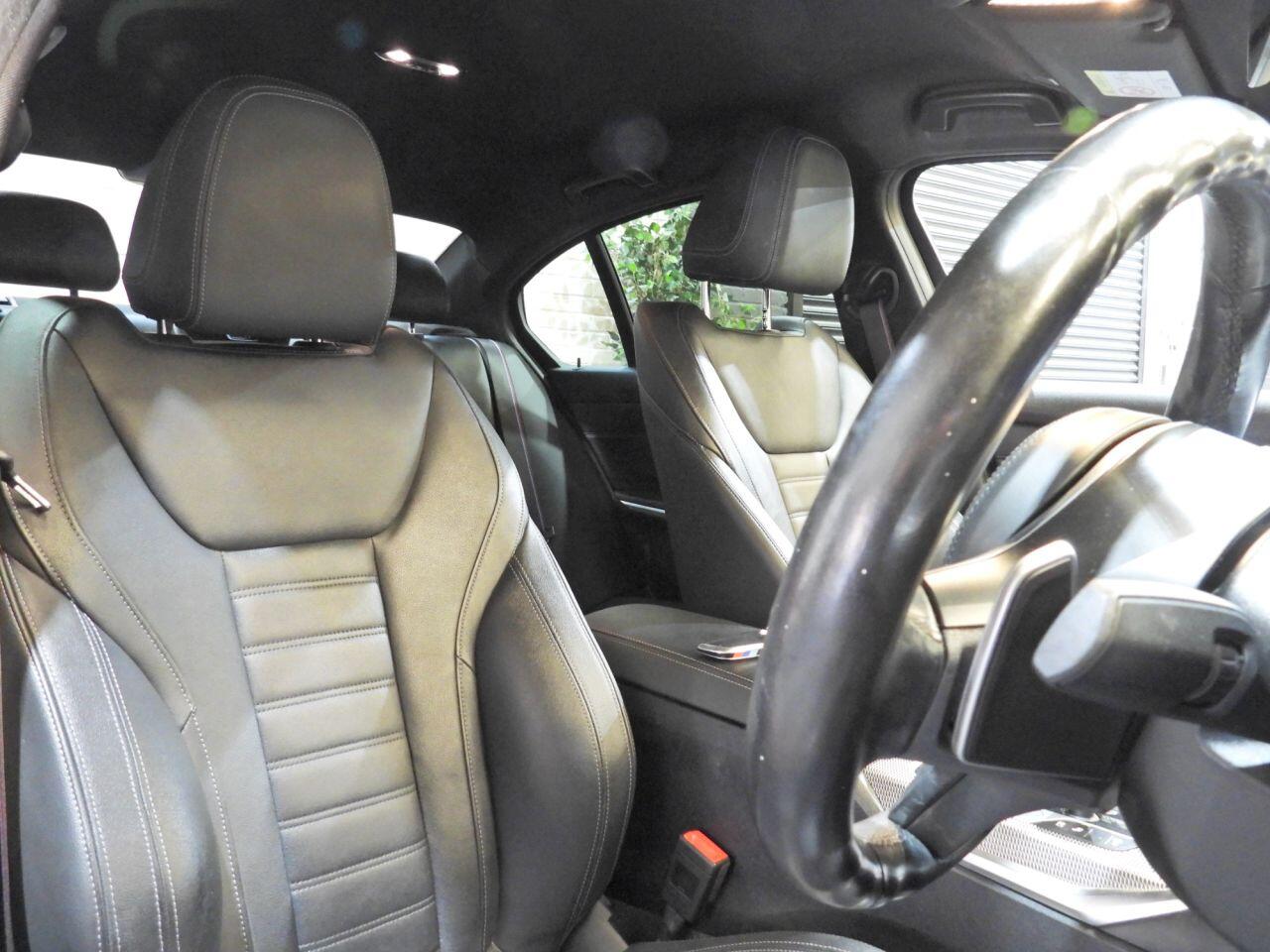 BMW 3 Series view 34