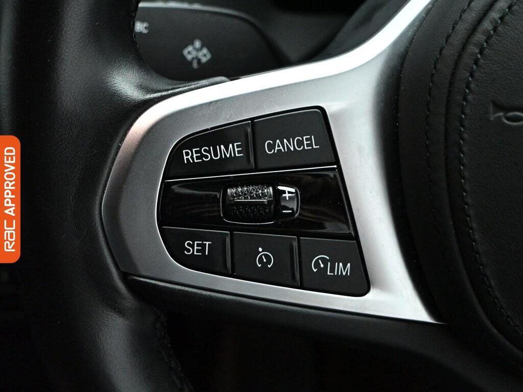 BMW 1 Series view 21