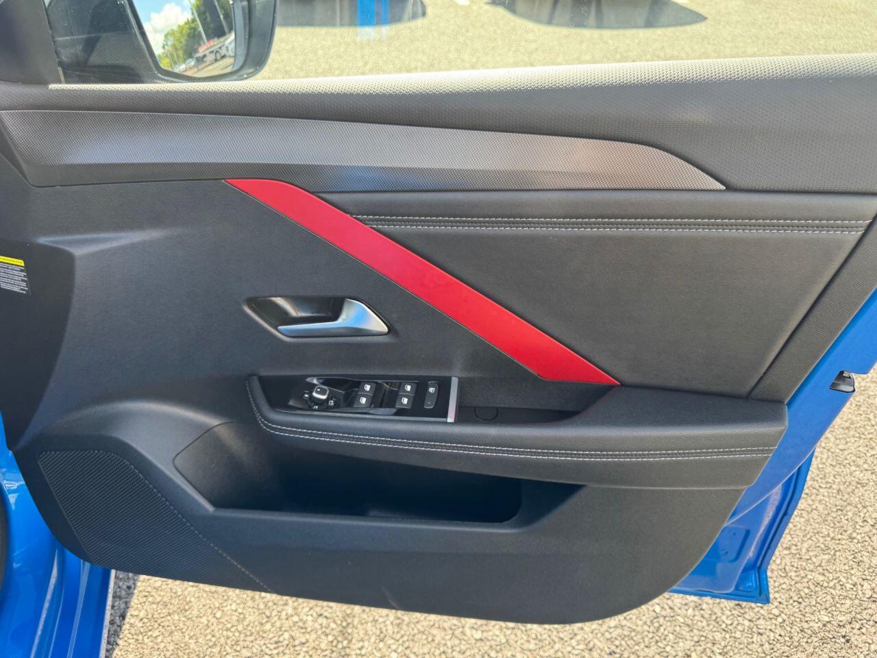 Vauxhall Astra view 11