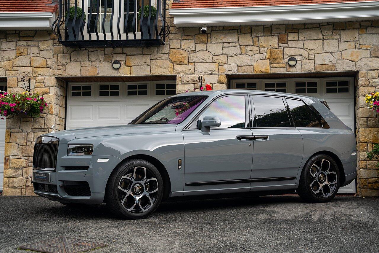 Rolls-Royce Cullinan view 40