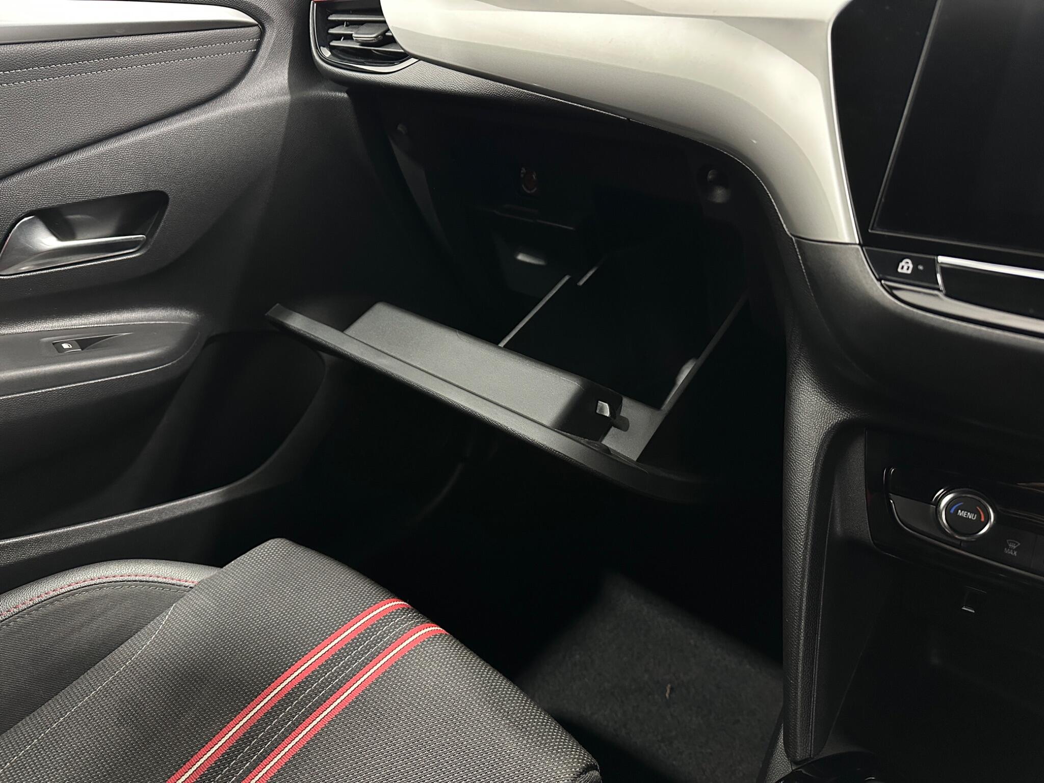Vauxhall Corsa view 27
