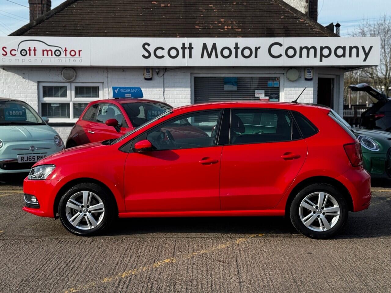 Volkswagen Polo view 9
