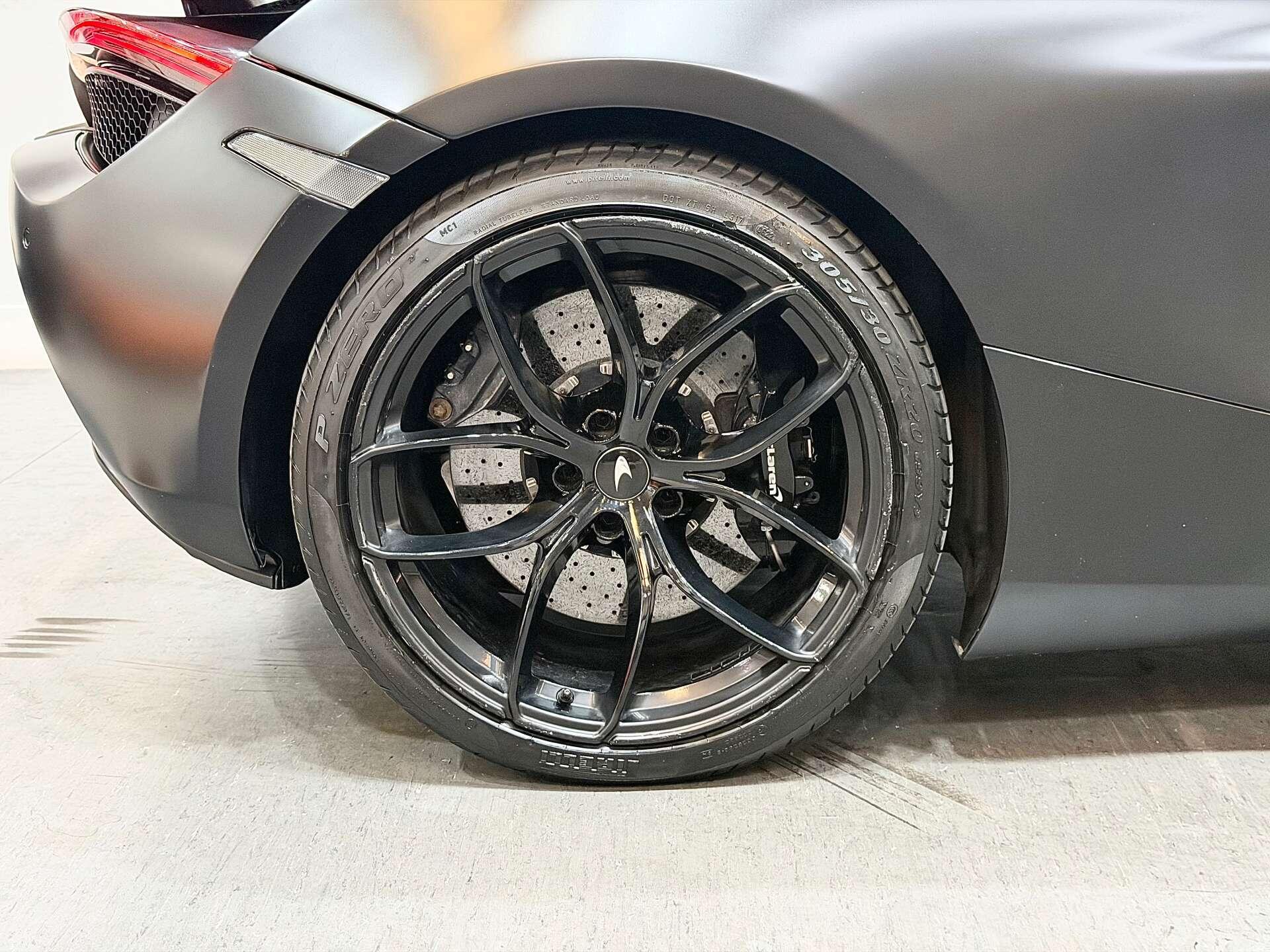 Mclaren 720s view 64