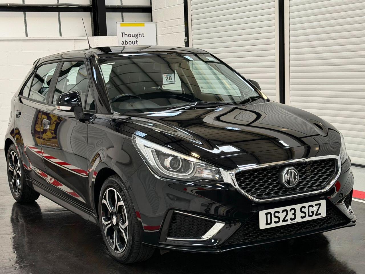 MG MG3 view 5