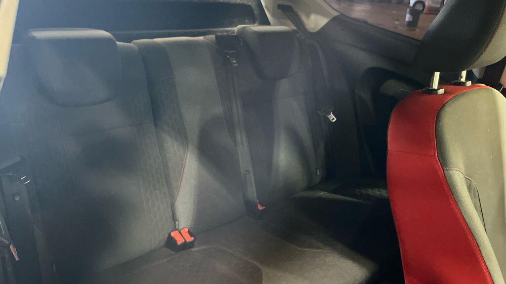 Ford Fiesta view 11