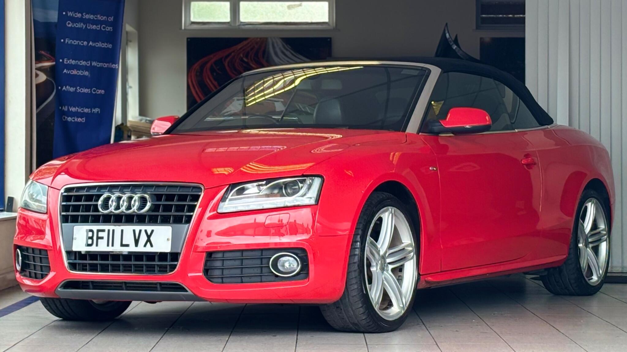 Audi A5 Cabriolet view 6