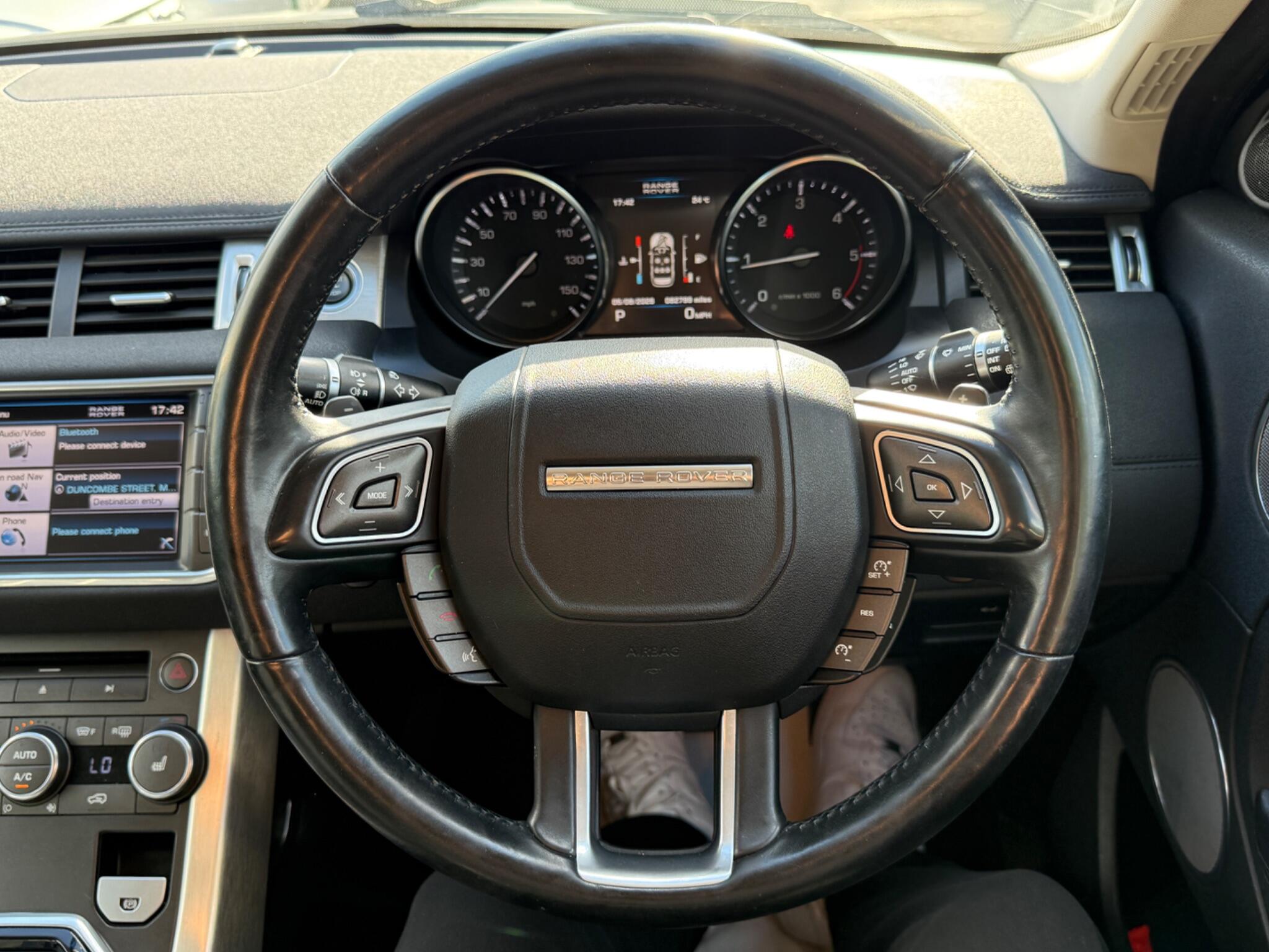 Land Rover Range Rover Evoque - Image 63