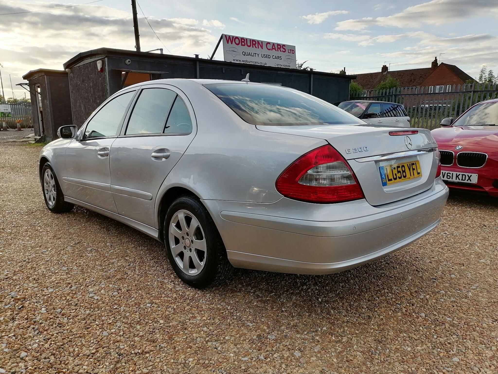 Mercedes-Benz E-Class view 14