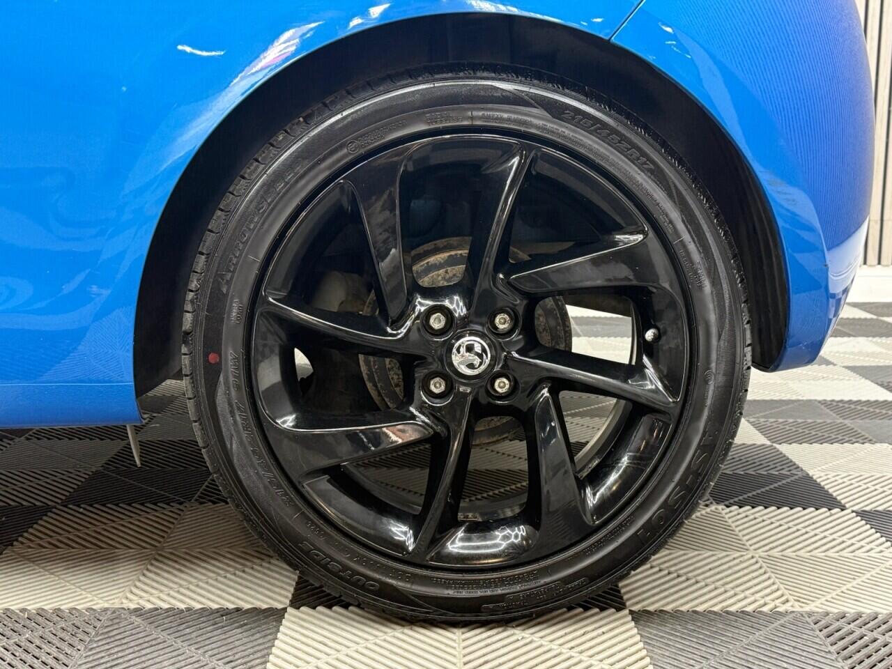 Vauxhall Adam view 4