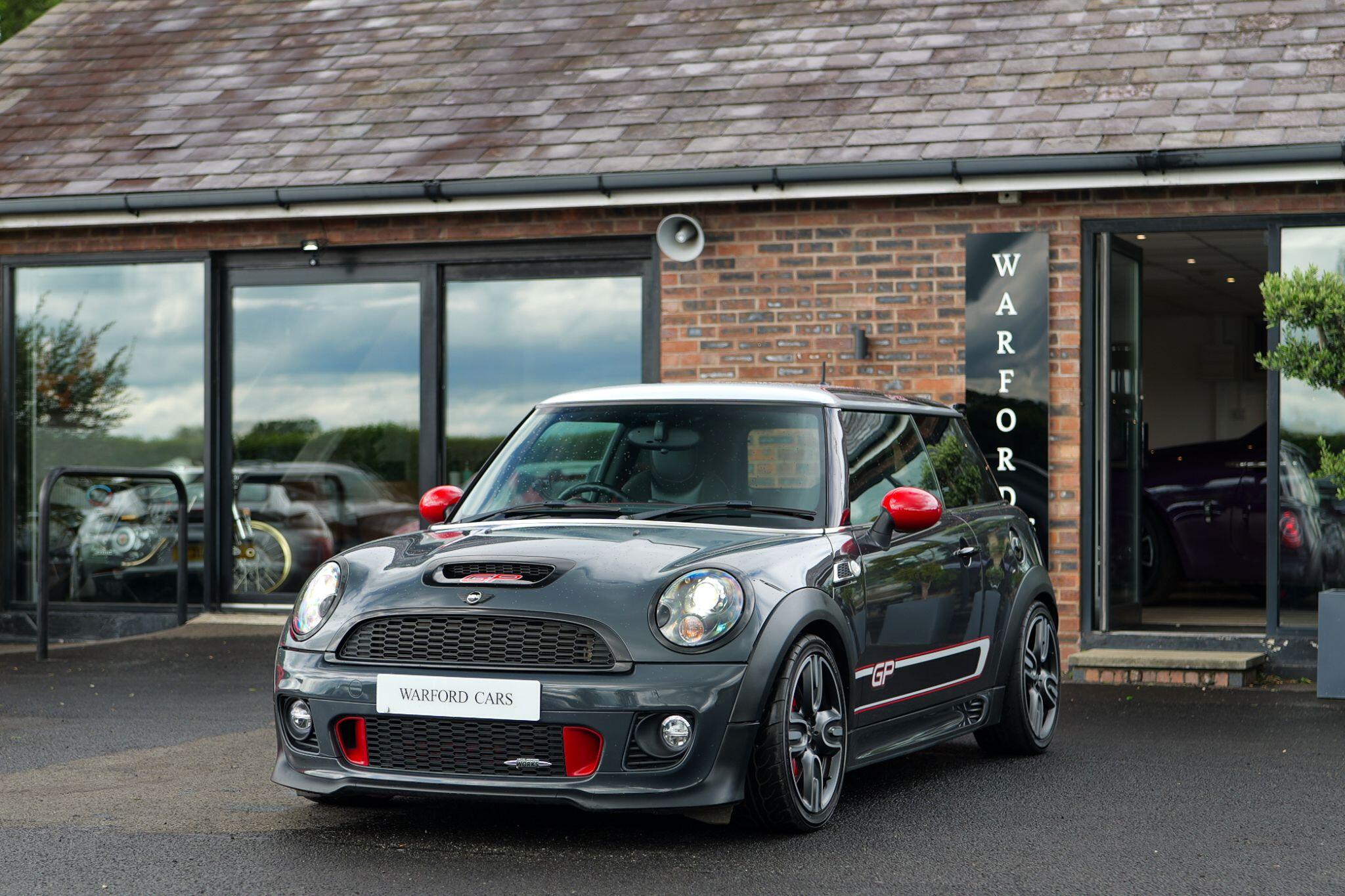 Mini Cooper view 3