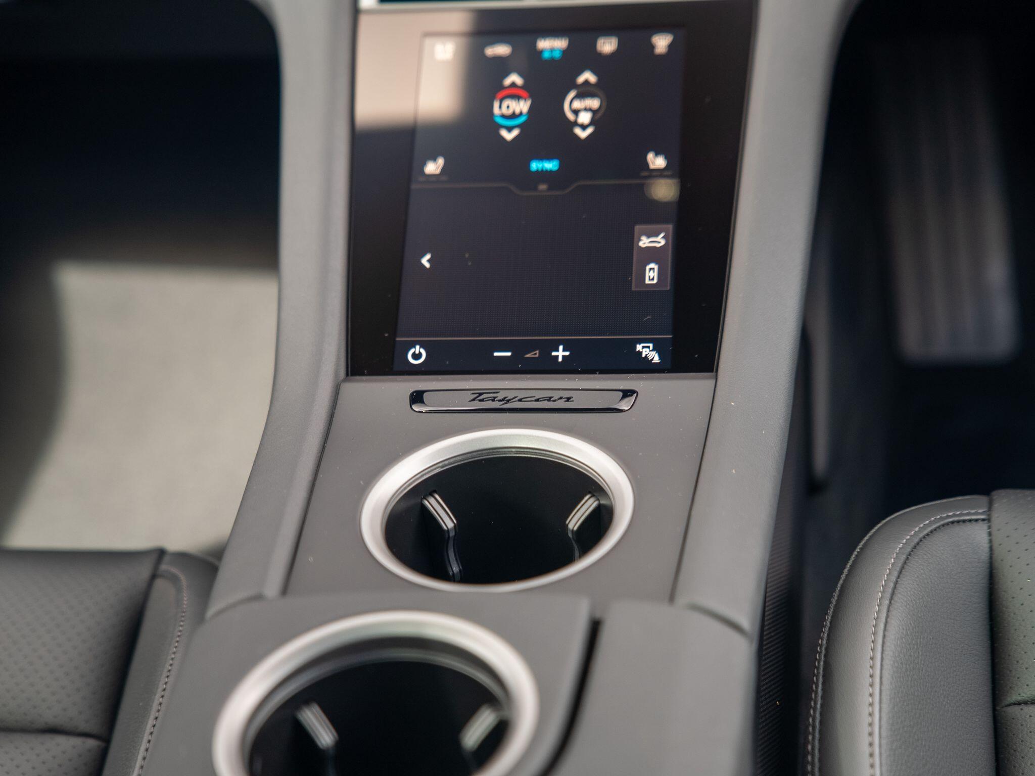 Porsche Taycan view 25