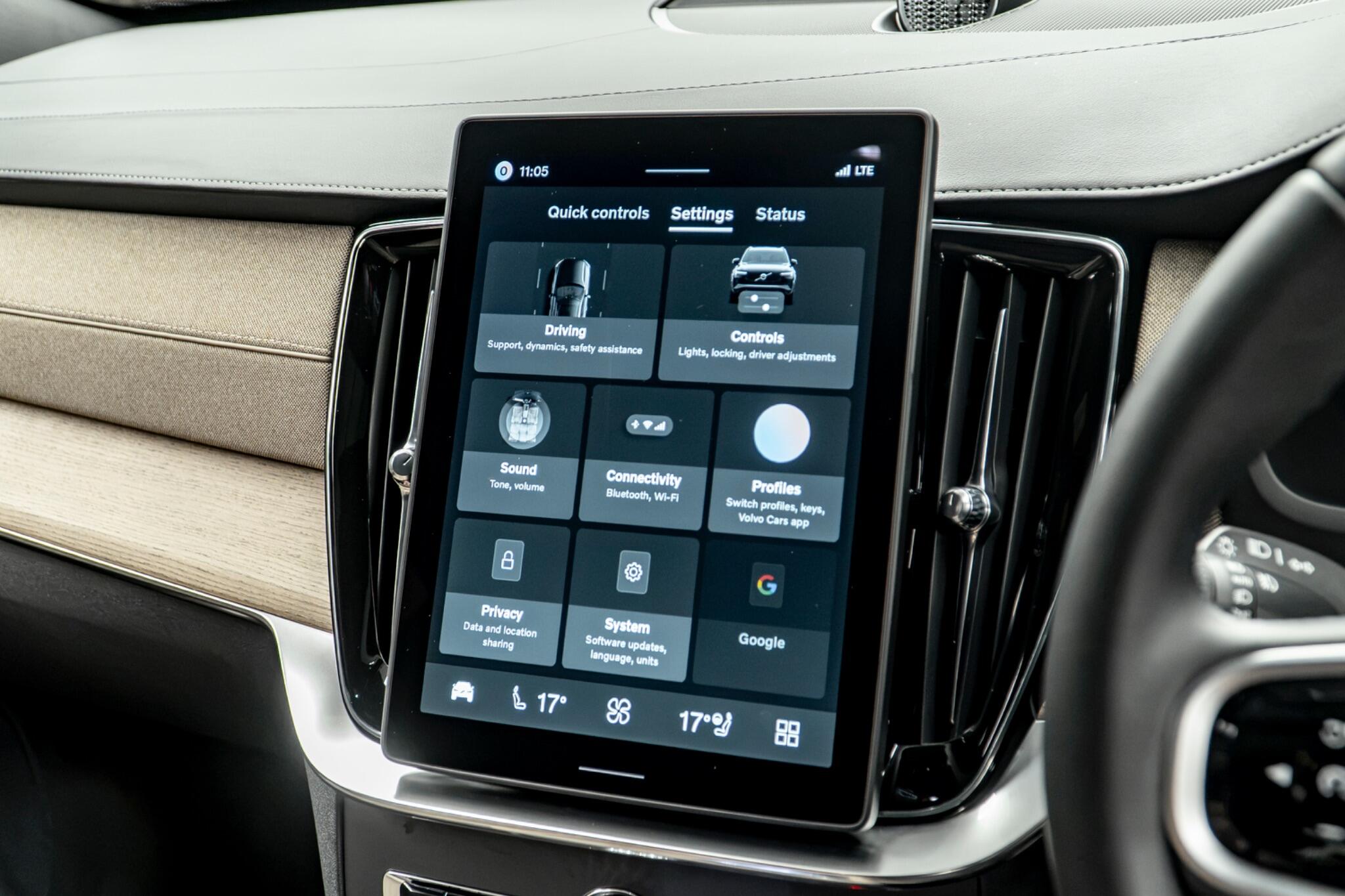 Volvo XC90 view 30