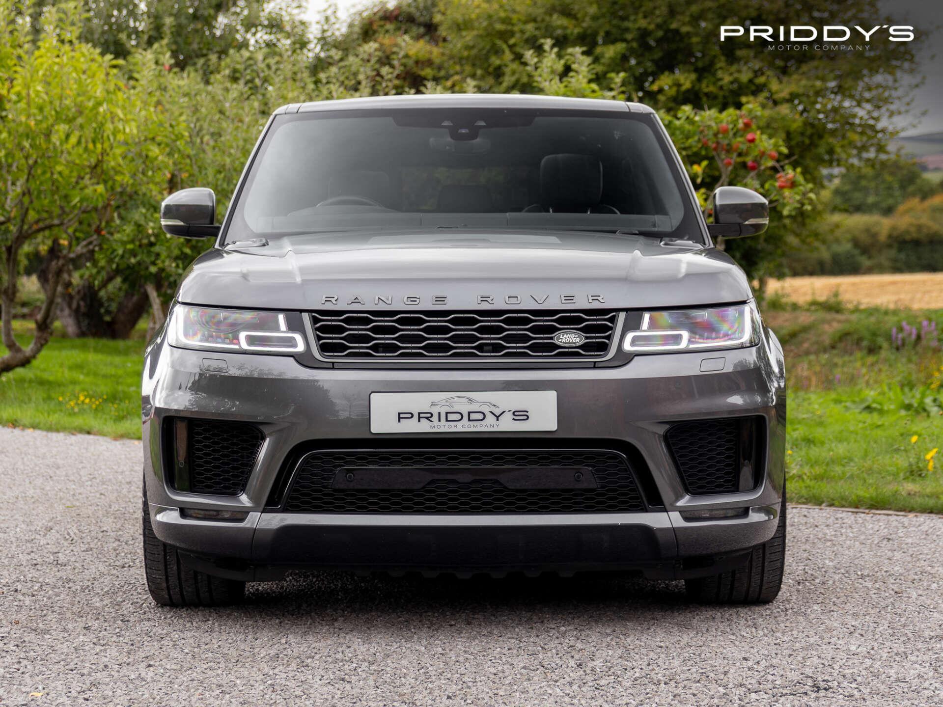 Land Rover Range Rover Sport view 2