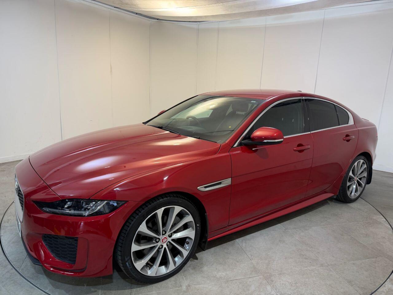 Jaguar Xe view 39