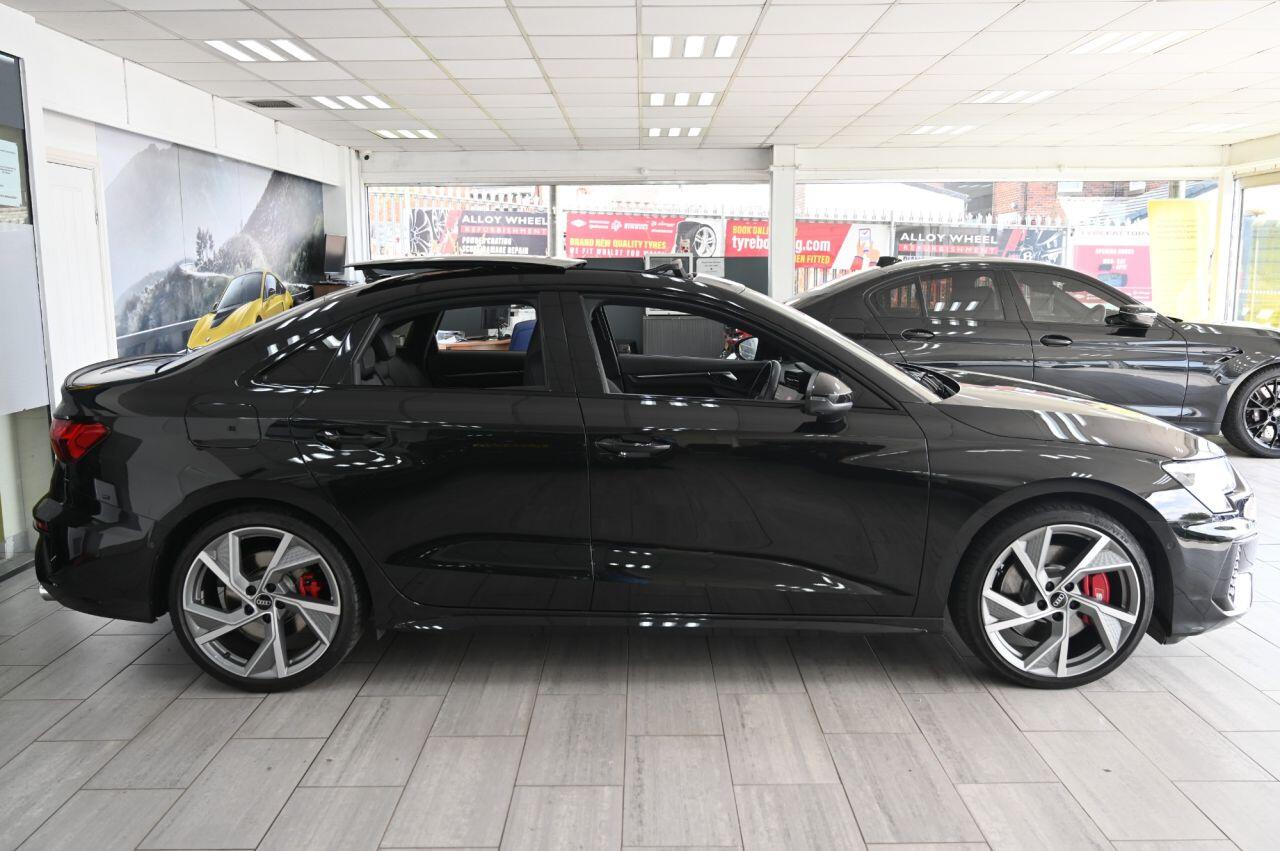 Audi S3 view 3