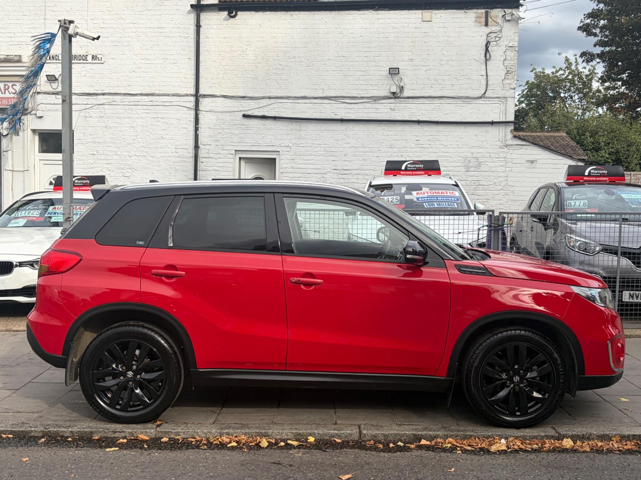 Suzuki Vitara view 2