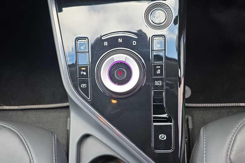 Kia Niro view 35