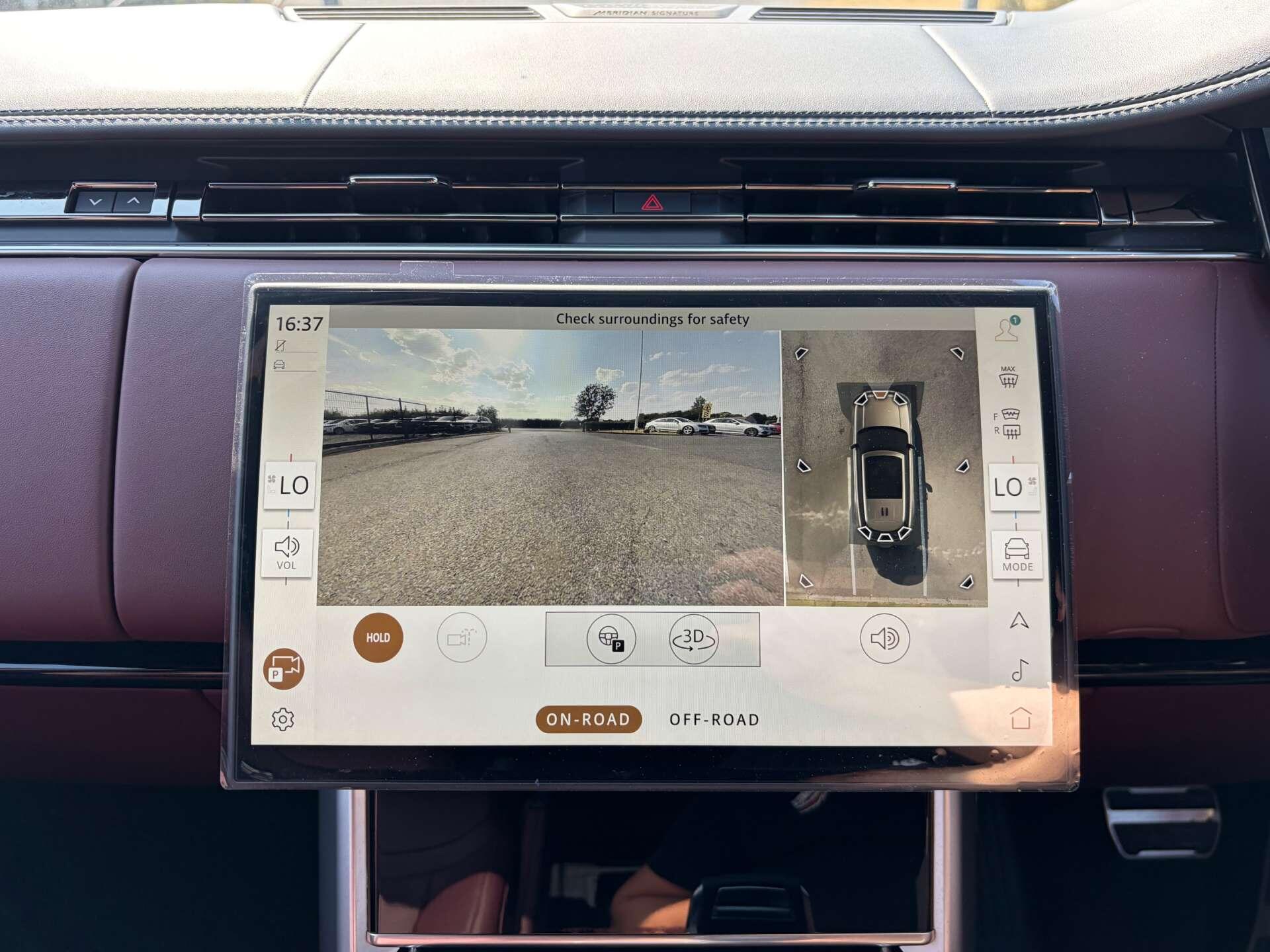 Land Rover Range Rover view 65