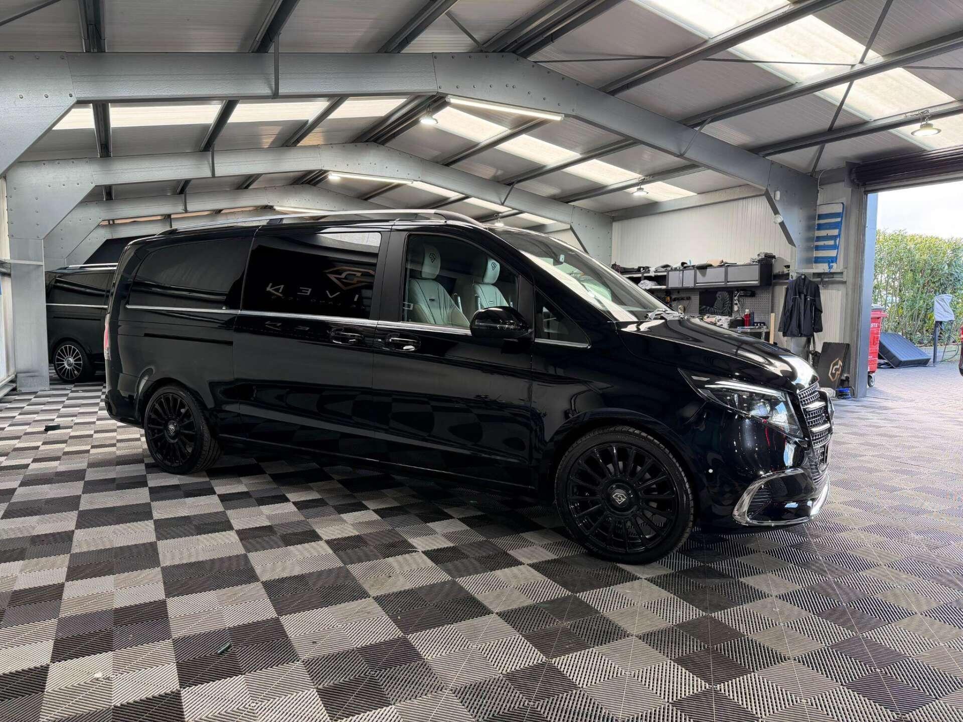 Mercedes-Benz V Class view 69