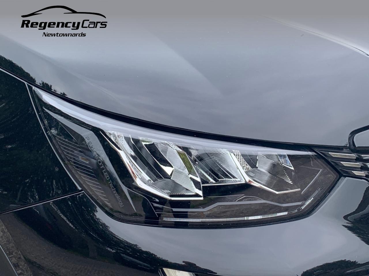 Peugeot 2008 view 42