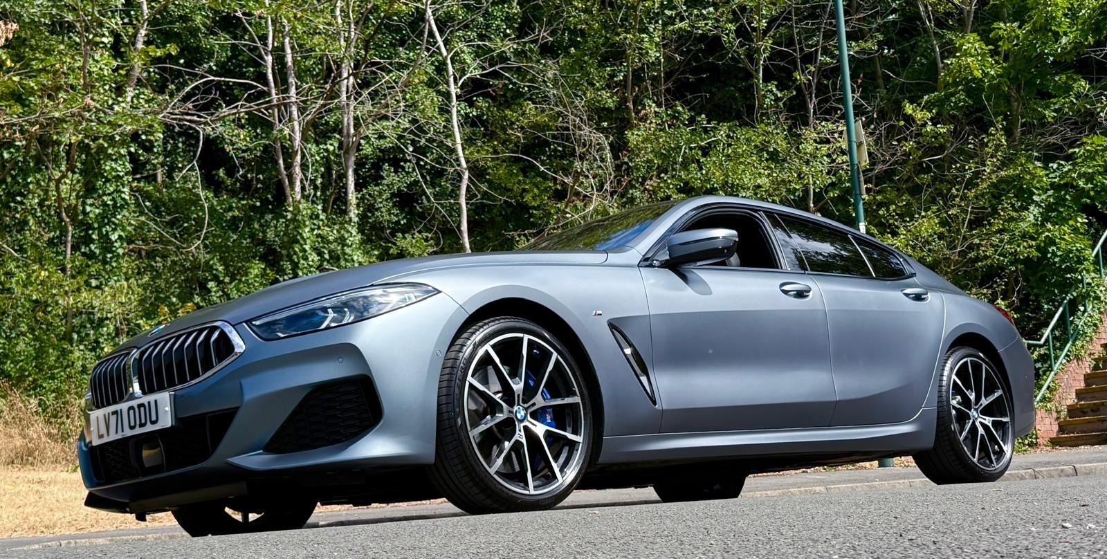 BMW 8 Series view 80