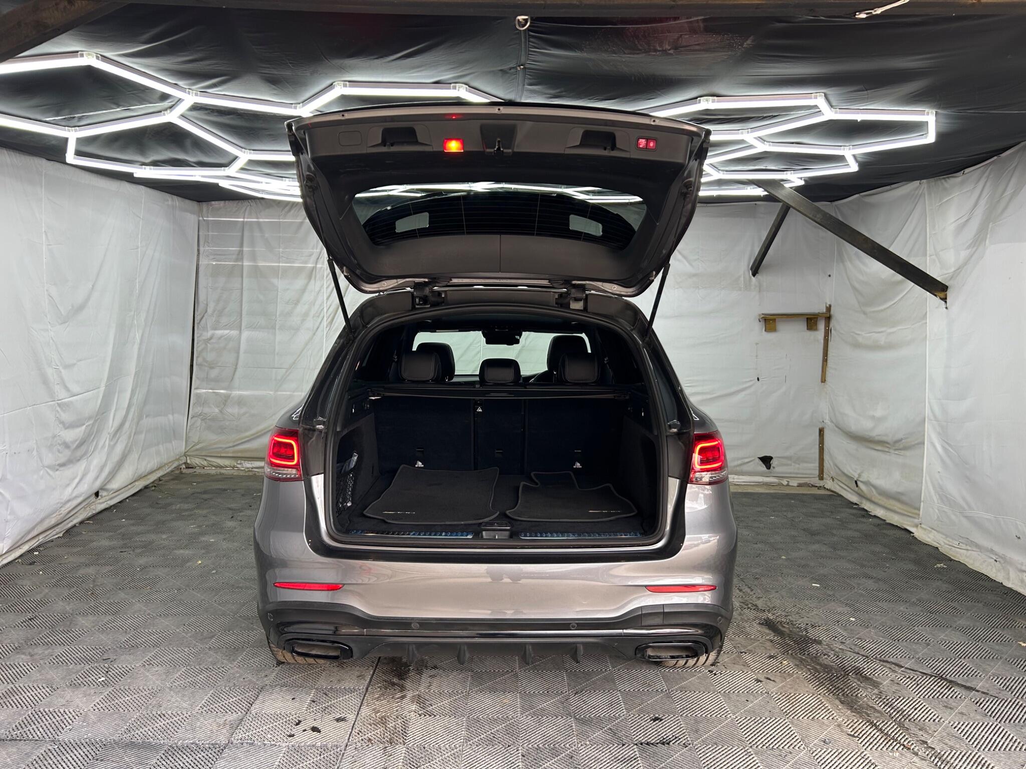 Mercedes-Benz GLC view 61