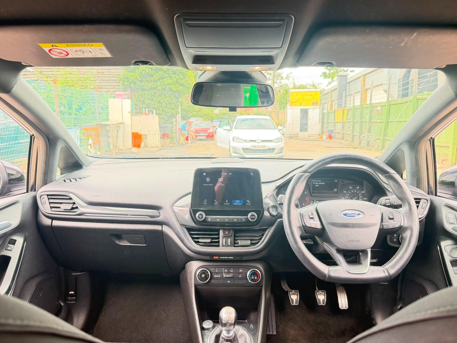 Ford Fiesta view 19