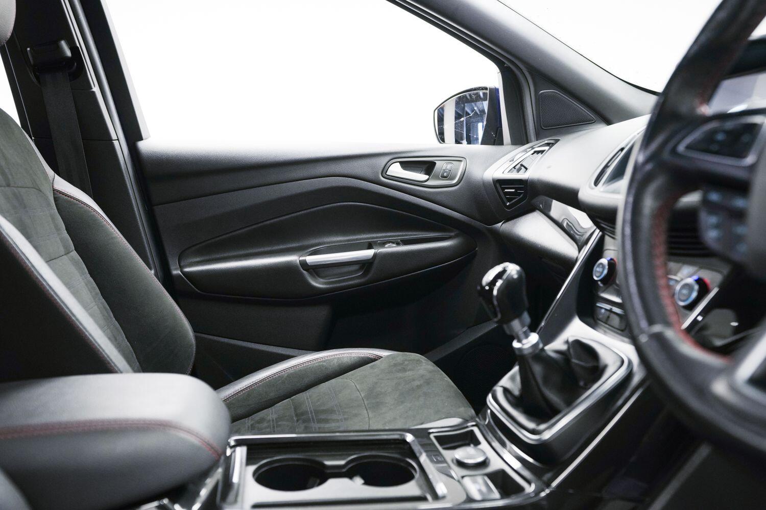 Ford Kuga view 17