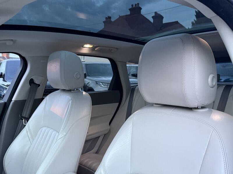 Jaguar XF view 62