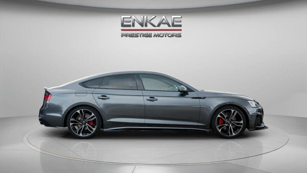 Audi A5 view 4