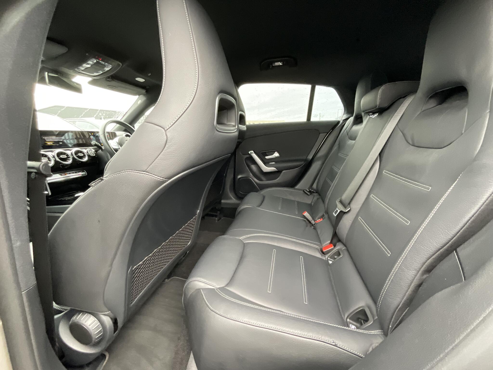 Mercedes-Benz Cla view 15