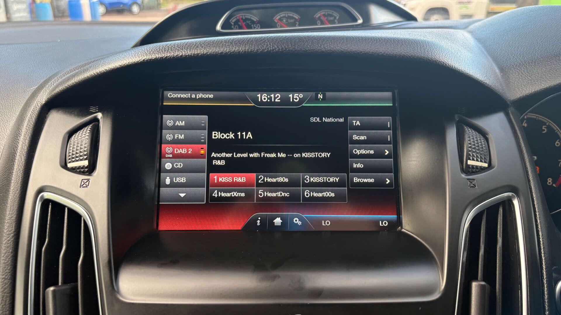 Ford Focus view 29