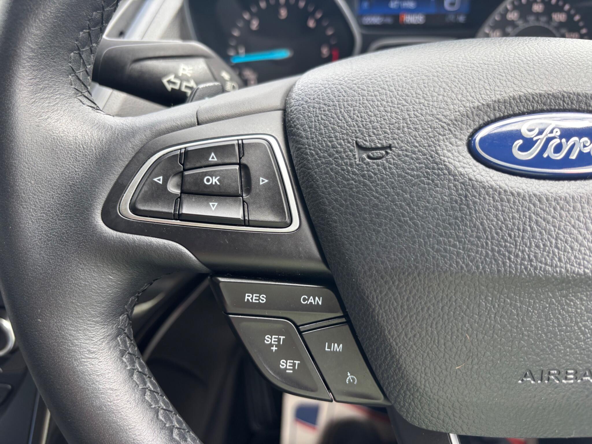 Ford Kuga view 18