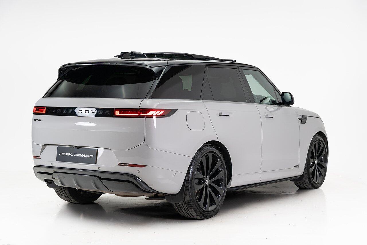 Land Rover Range Rover Sport view 7