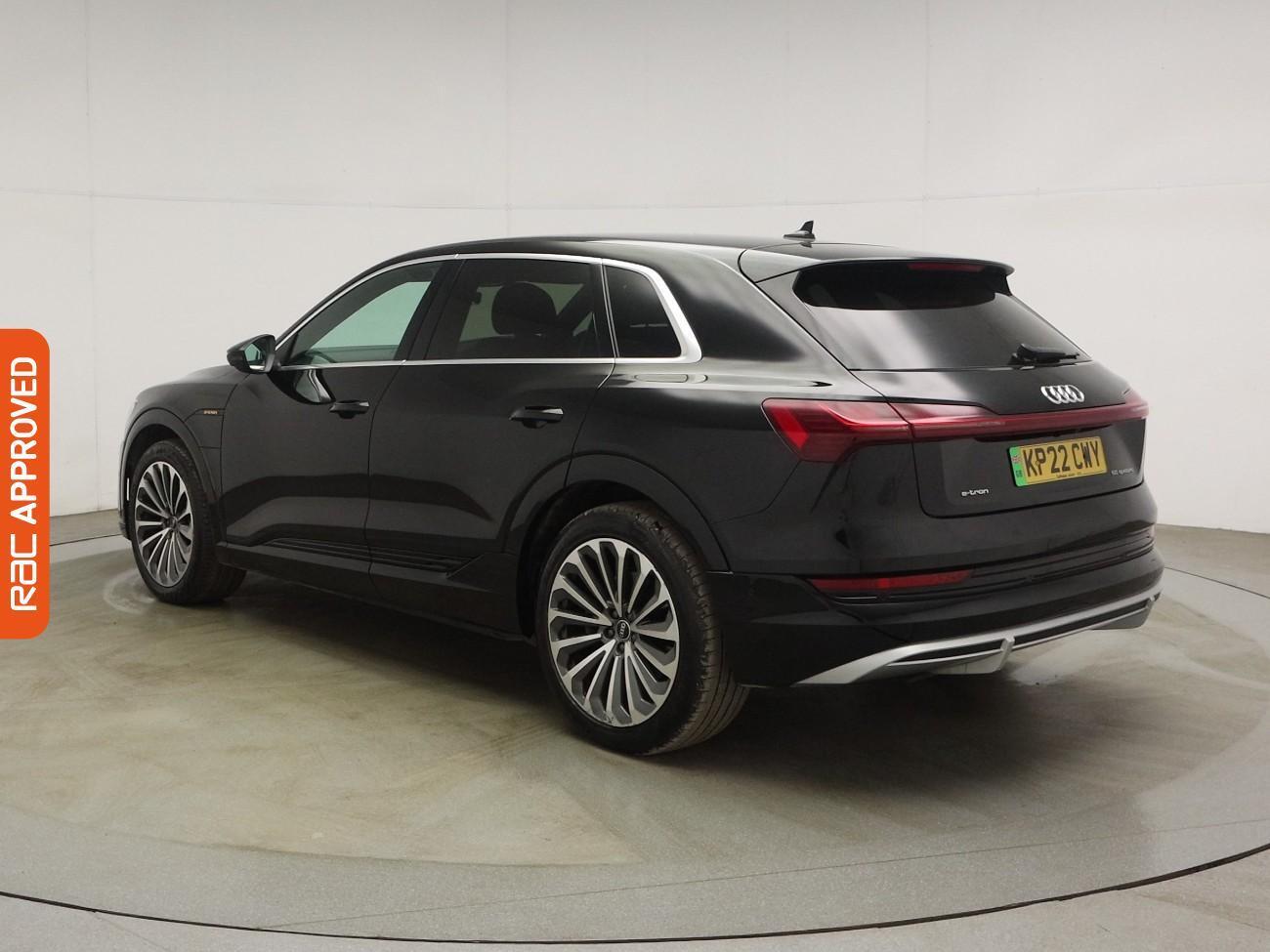 Audi E-Tron view 5