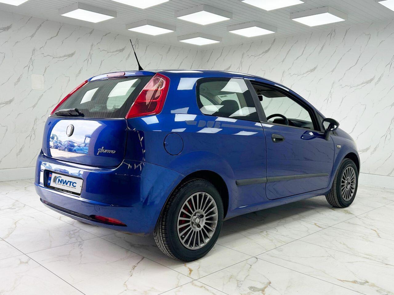 Fiat Grande Punto view 12