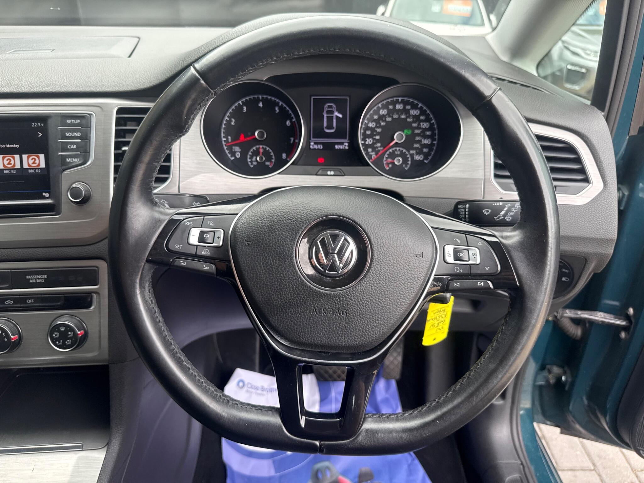 Volkswagen Golf Sportsvan view 22