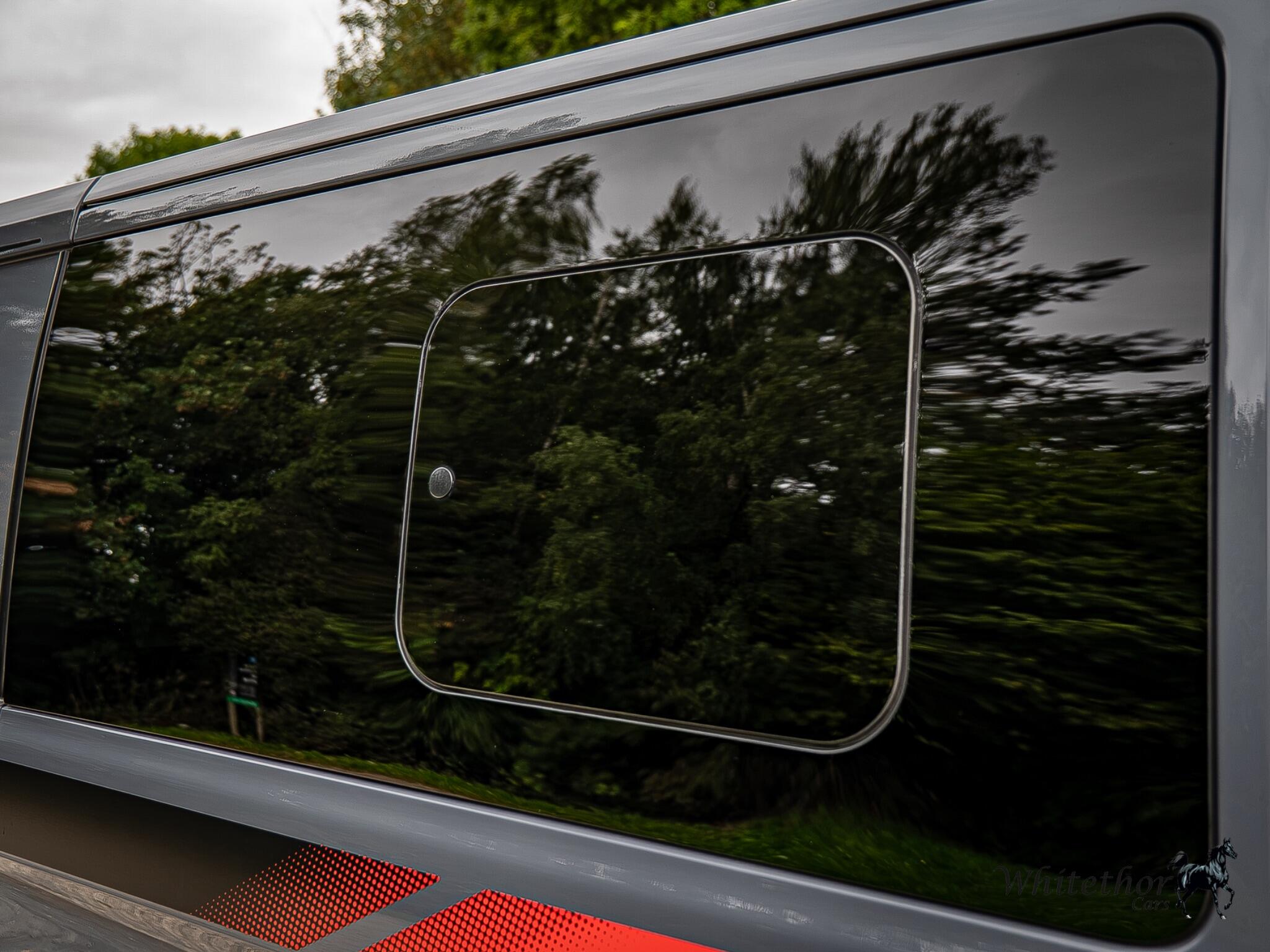 Ford Transit Custom view 54