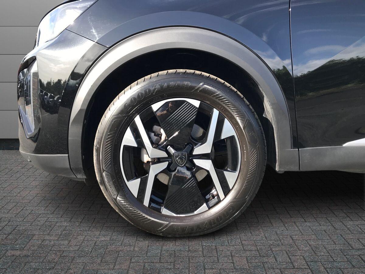 Peugeot 2008 view 12