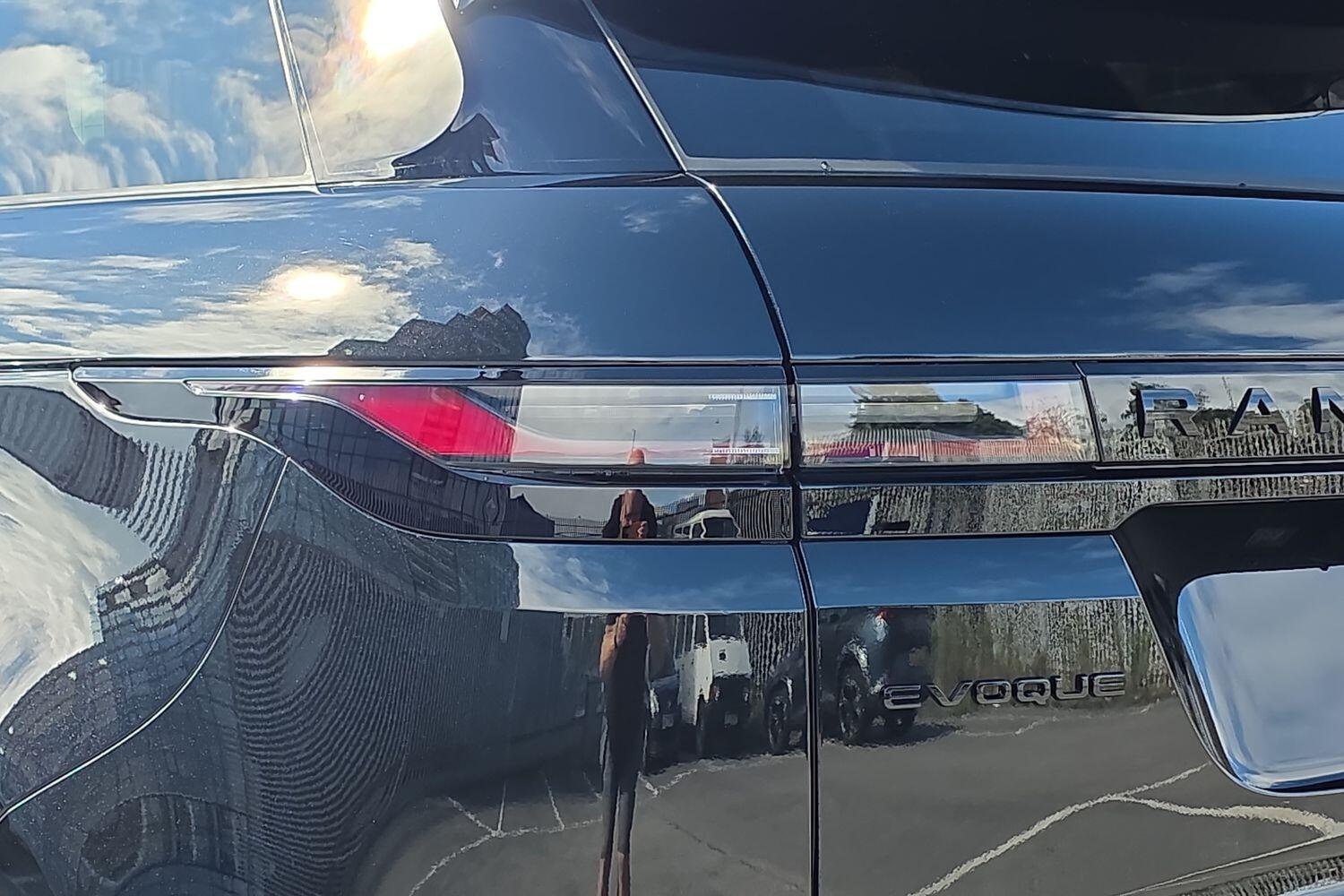 Land Rover Range Rover Evoque view 14
