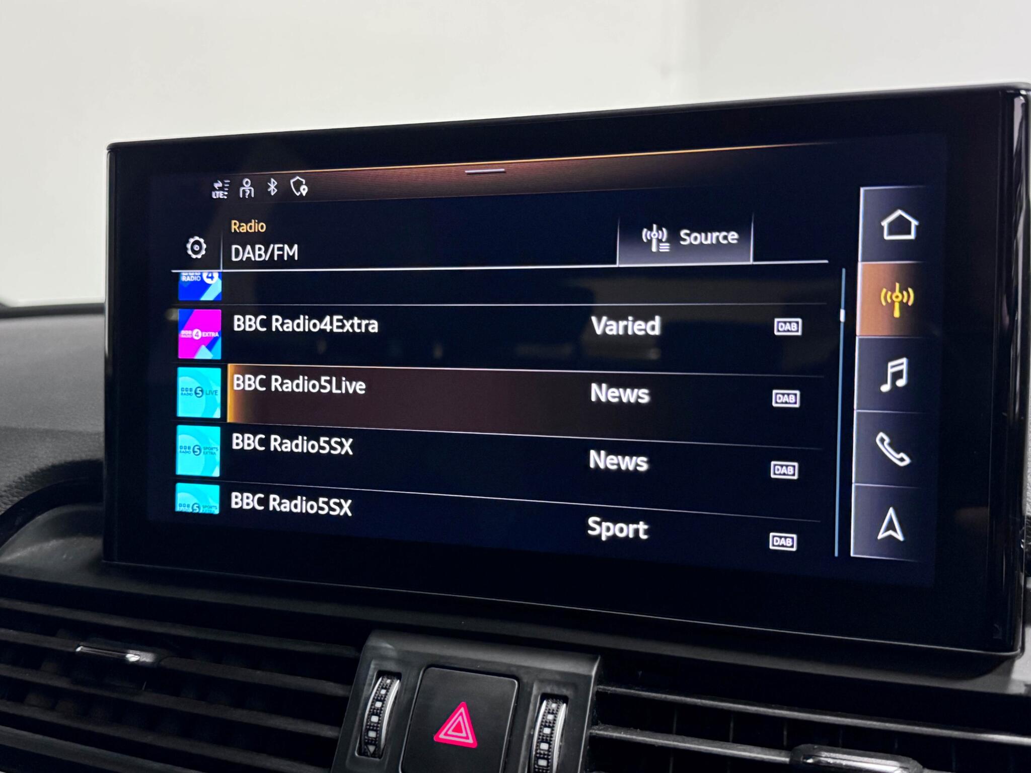 Audi Q5 view 43