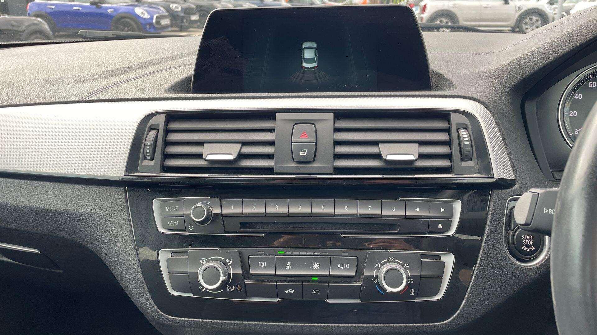 BMW 2 Series view 9