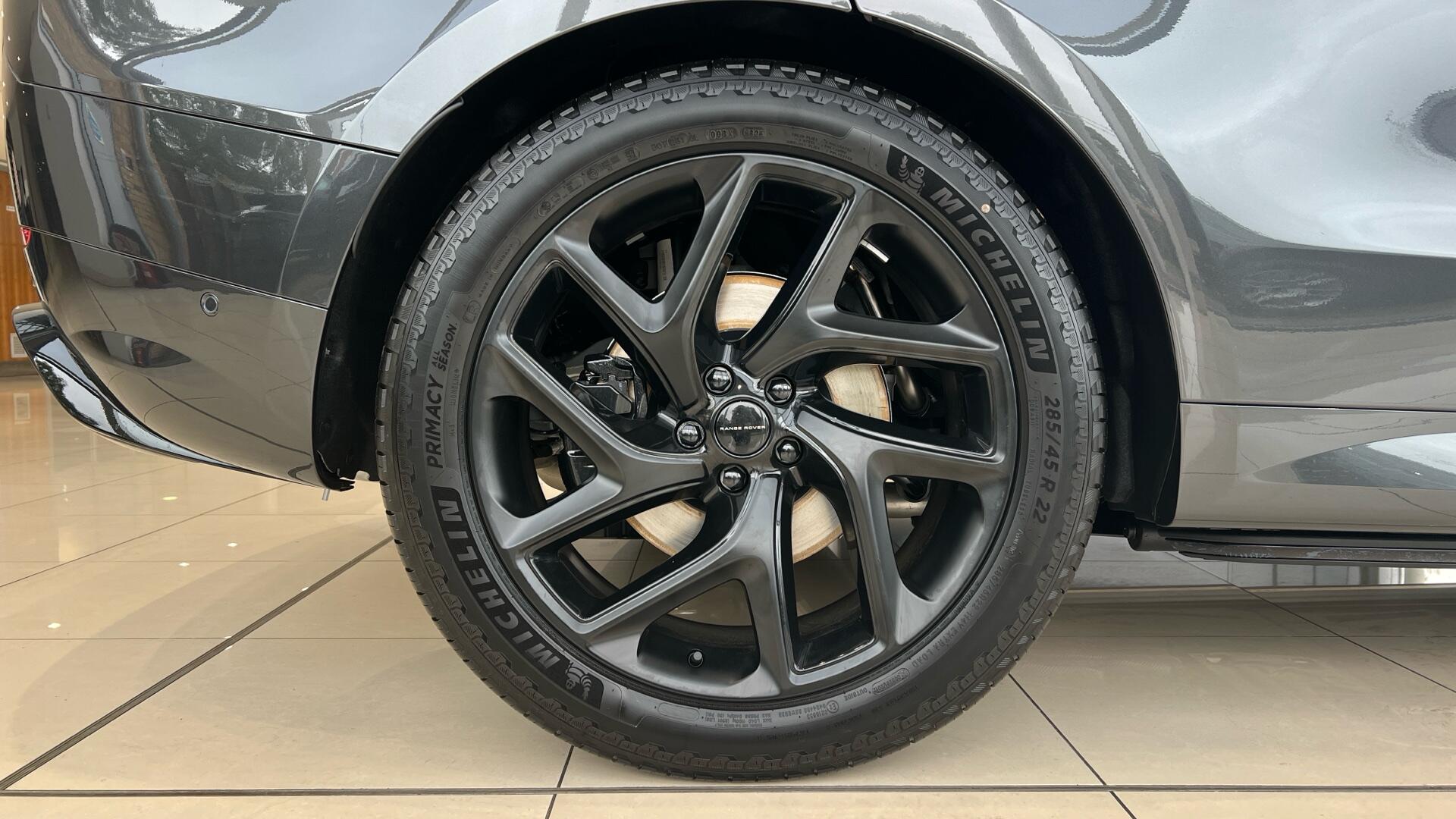Land Rover Range Rover Sport view 19