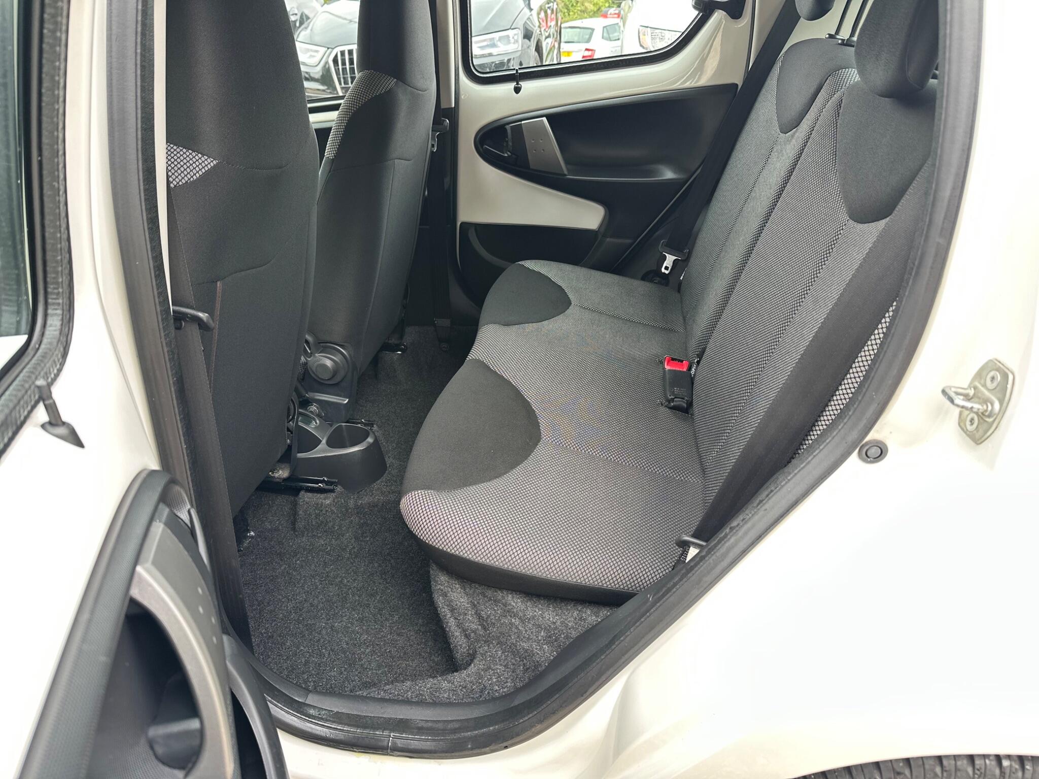 Toyota Aygo view 47