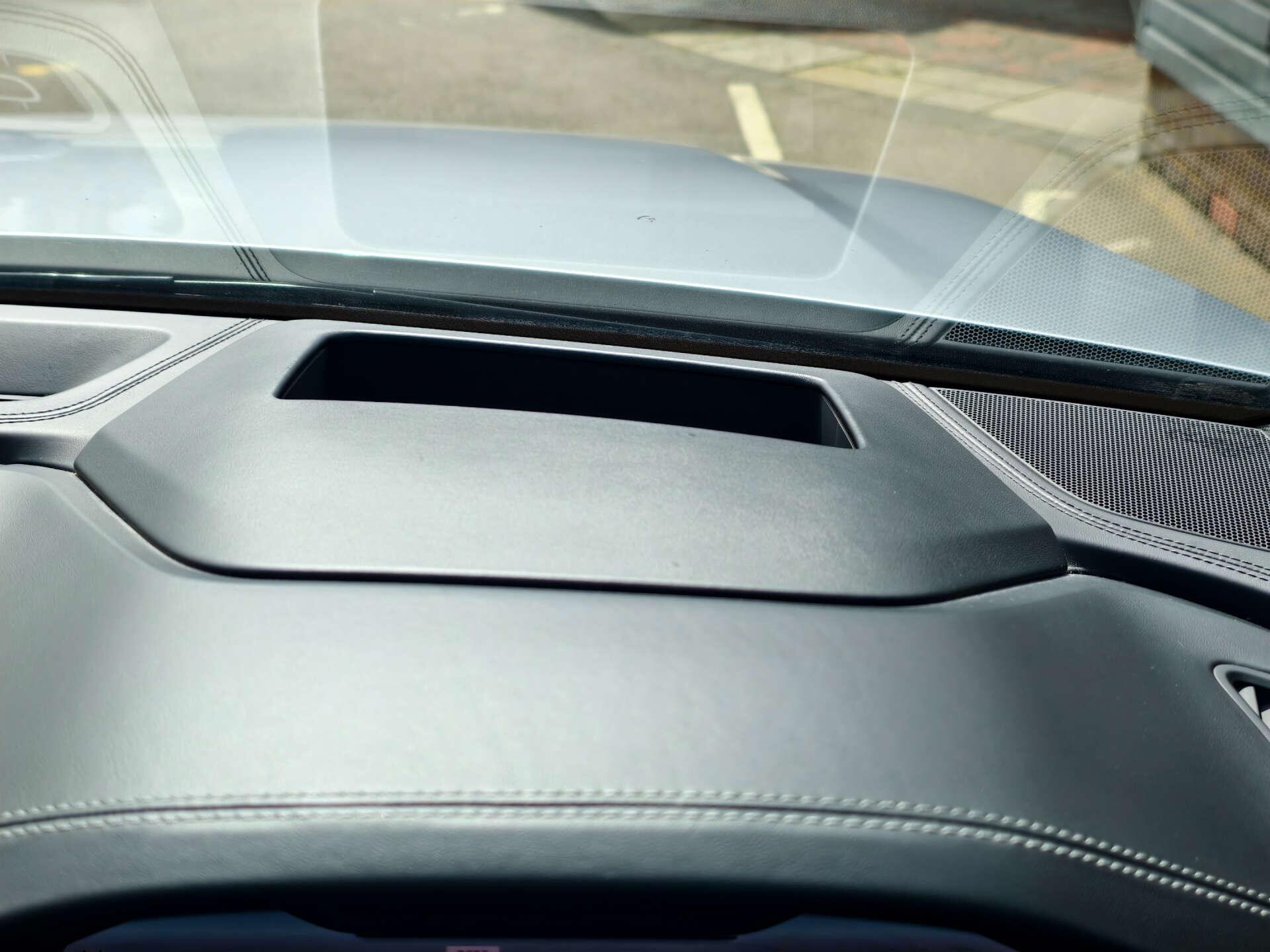 Audi SQ7 view 39