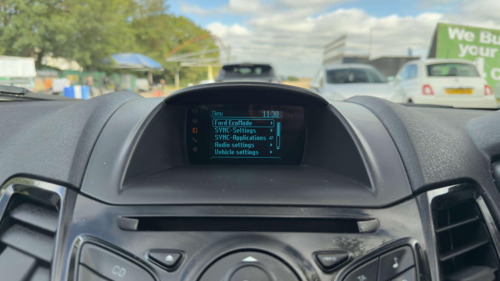 Ford Fiesta view 23